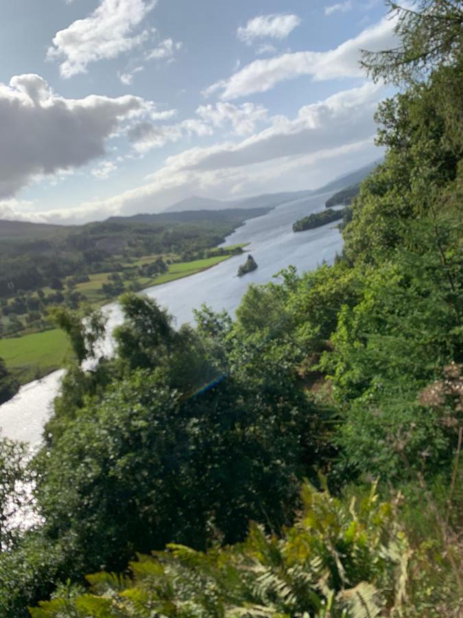 Отель Blair Atholl River Tilt Park Wee But N Ben Экстерьер фото